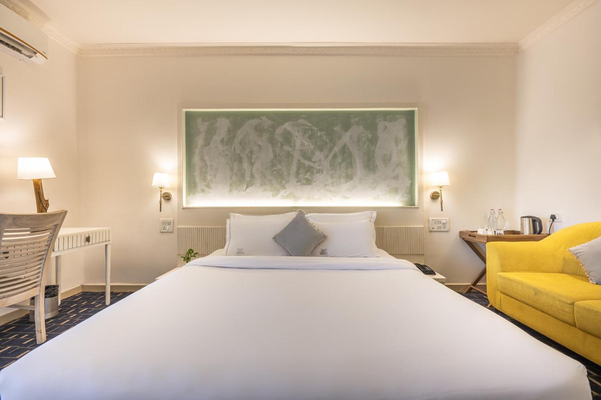 Echor Samara Morjim Goa Sea View Restro Hotel Ngoại thất bức ảnh